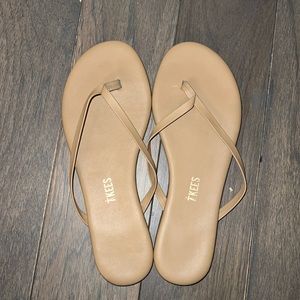 Nude TKEES size 6